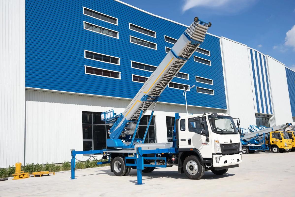 望都县小型云梯车上料车租赁多少钱