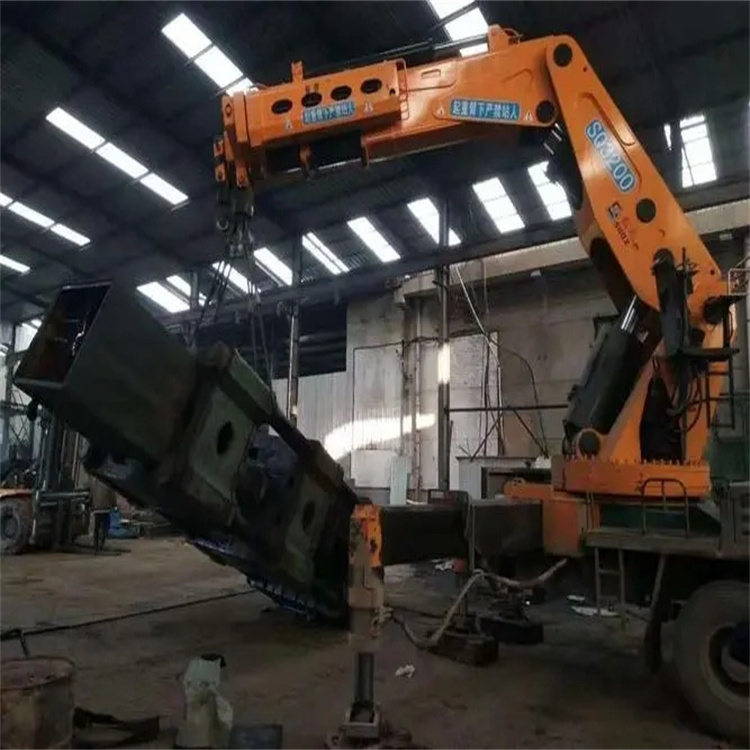 望都县200吨折臂吊出租