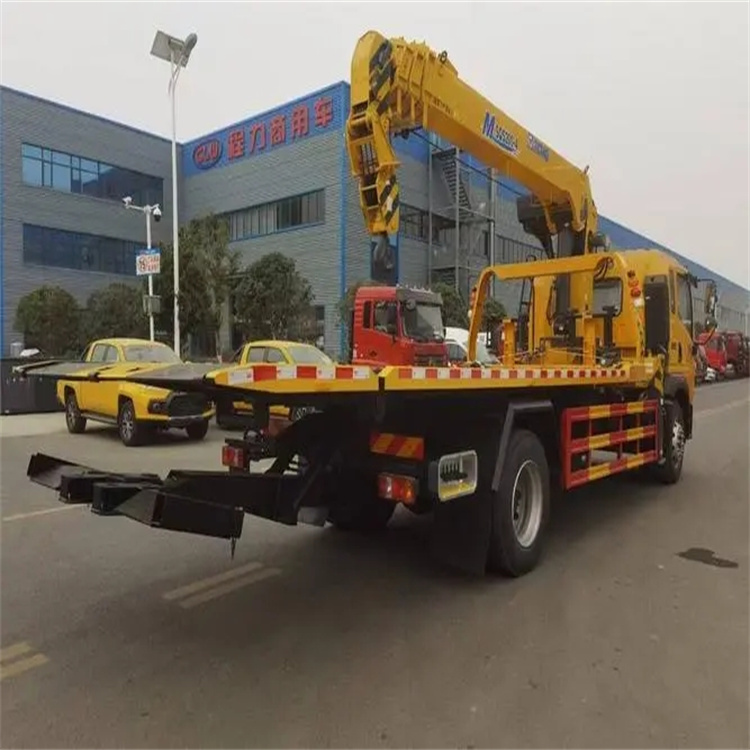 望都县附近小随车吊出租电话，轻松解决搬运烦恼