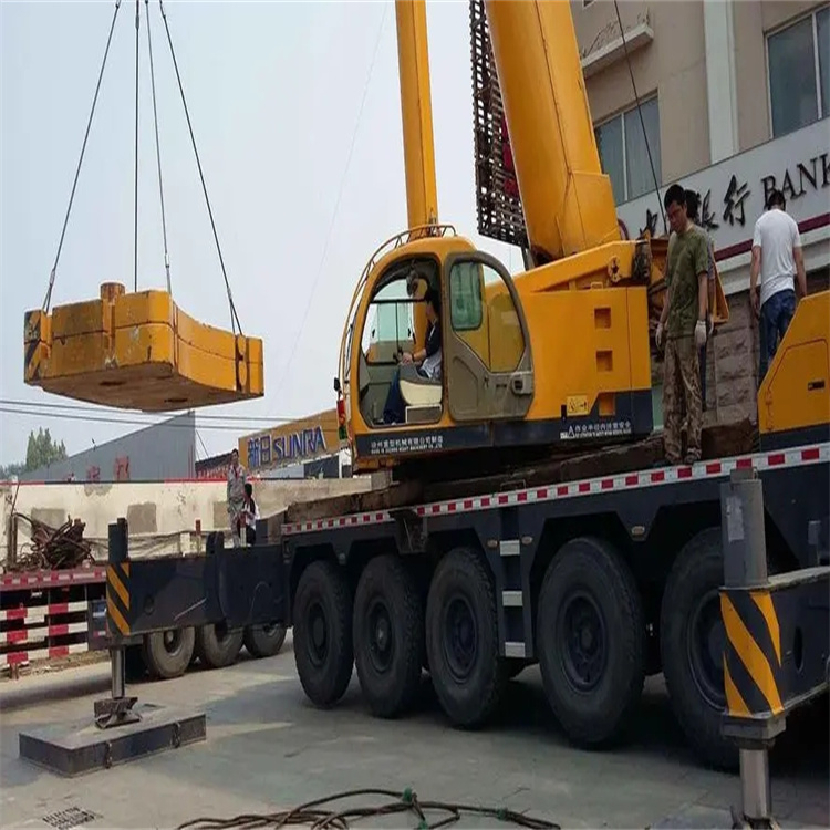 望都县当地吊车出租|机器吊装|75吨|工厂搬迁服务