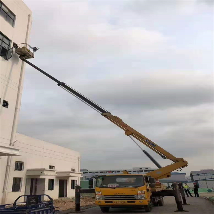 望都县附近高空车出租|市政施工/设备安装专用|随叫随到|亿立达设备租赁